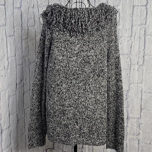 NORTON MCNAUGHTON Gray Tasseled Frayed Neckline Sweater‎ XL - Picture 6 of 7